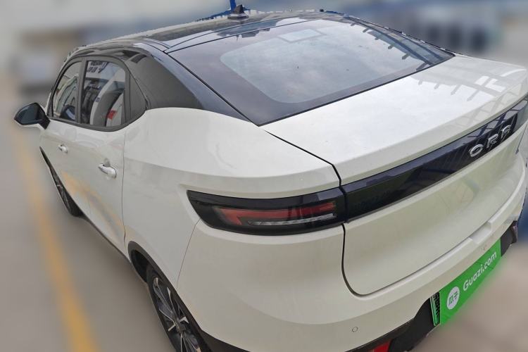 Used ORA iQ 2018 High-Range Version Smart Connectivity Model
