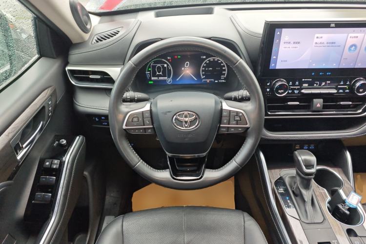 Used Toyota Highlander 2022 Dual-Engine 2.5L Four-Wheel Drive Supreme Edition 7-Seater Steering Wheel