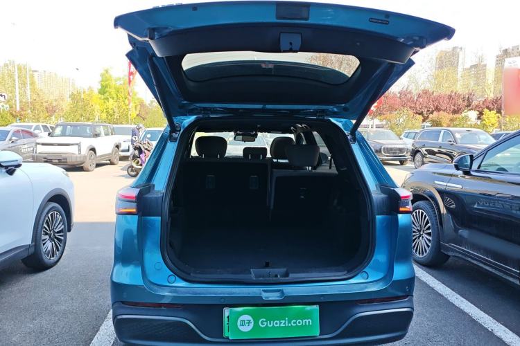 Used Chery Tiggo 8 PLUS C-DM 2025 1.5T 116 km Prestige Version 5 Seats Trunk