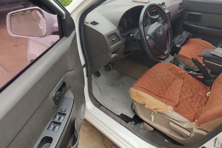 Used Wuling Hongguang 2016 1.5L Restyled S Comfort Version
