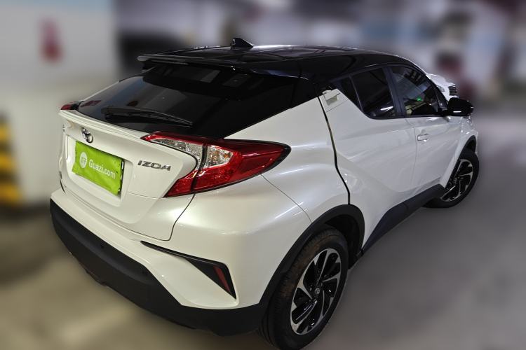 Used Toyota IZOA 2018 2.0L Yichi Version China VI Standard Rear Right 45 Deg