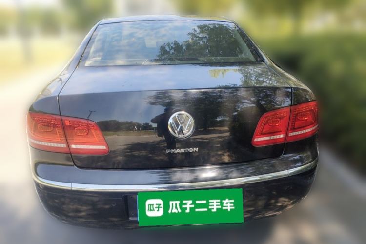 Used Volkswagen Phaeton 2011 3.6L V6 5-Seater Extended Comfort Version