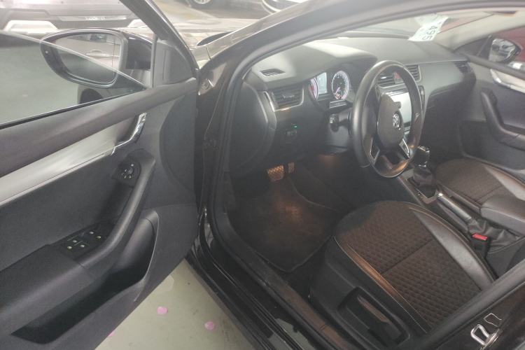 Used Skoda Octavia 2018 TSI280 DSG Luxury Edition
