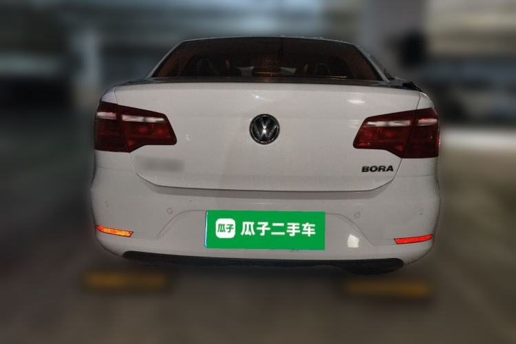 Used Volkswagen Bora 2015 Zhuihui Edition 1.6L Manual Comfort Model
