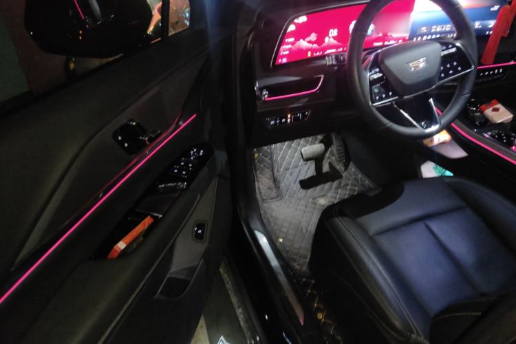 Used Cadillac XT5 2026 Model 2.0T Metropolitan Edition