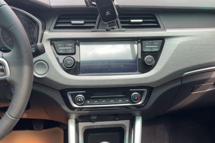 Used Geely Auto Vision X3 2017 1.5L Manual Luxury Model
