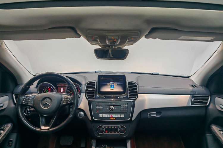 Used Mercedes-Benz GLE Coupe 2018 GLE 320 4MATIC Coupe SUV
