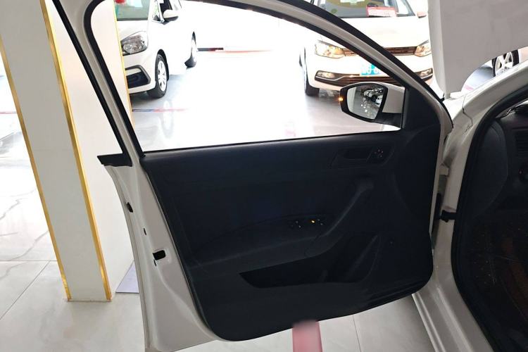 Used Volkswagen Santana 2021 1.5L Automatic Fashion Edition