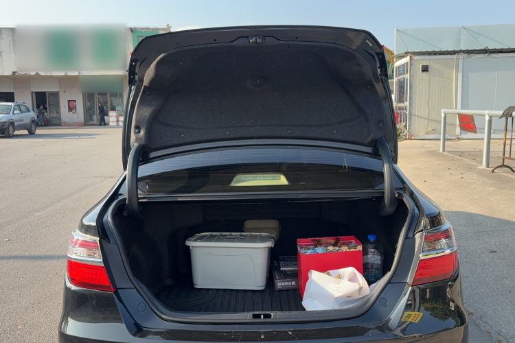 Used Toyota Camry 2016 2.0G 10th Anniversary Leading Edition