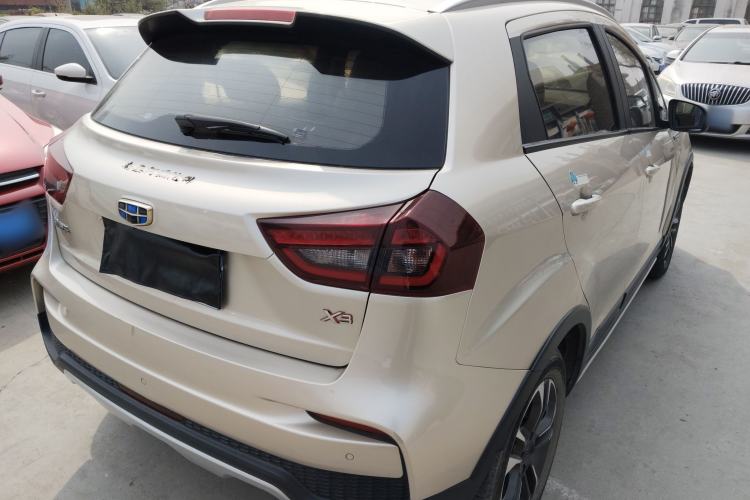 Used Geely Auto Vision X3 2019 Upgraded Model 1.5L Manual Elite Version
