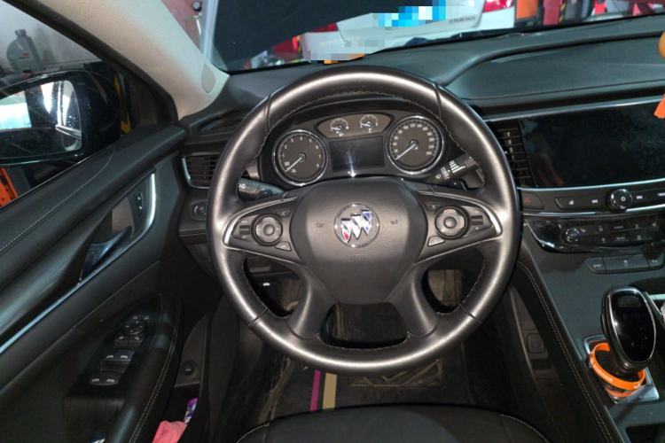 Used Buick LaCrosse 2022 652T Luxury Version
