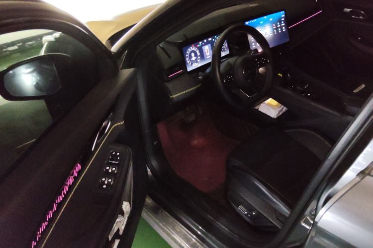 Used Lynk & Co 03 2023 1.5TD DCT JingPro
