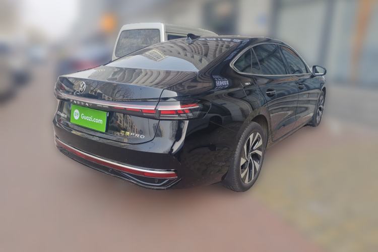 Used Volkswagen Passat 2025 Pro 380TSI Dragon Glory Edition Rear Right 45 Deg