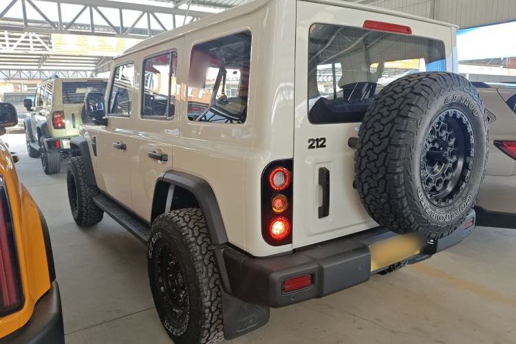 Used 212 T01 2024 2.0T Mechanic