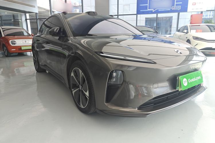 Used Nio ET5T 2024 75kWh Touring Front Right 45 Deg