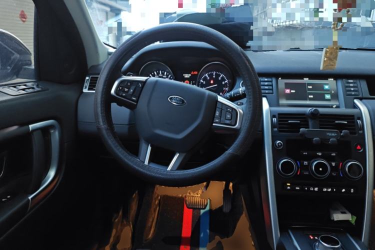 Used Land Rover Discovery Sport 2016 2.0T SE Steering Wheel
