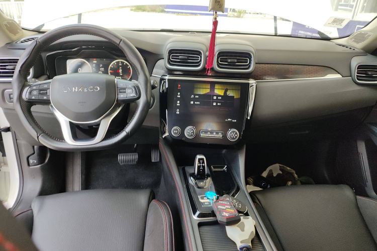 Used Lynk & Co 02 2019 1.5T DCT Two-Wheel Drive Sporty Version China VI Standard