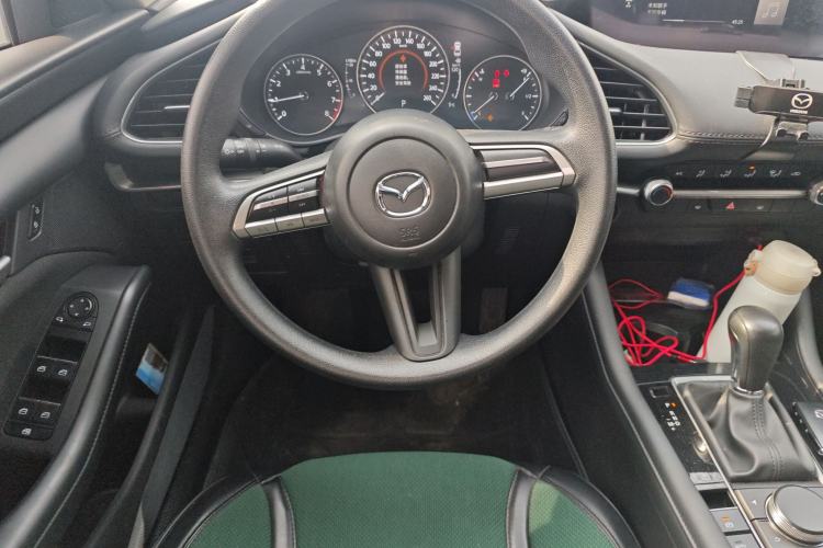 Used Mazda 3 Axela 2021 1.5L Automatic ZhiMei Edition Steering Wheel