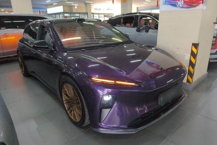 Used Nio ET5T 2024 75kWh Touring Front Right 45 Deg