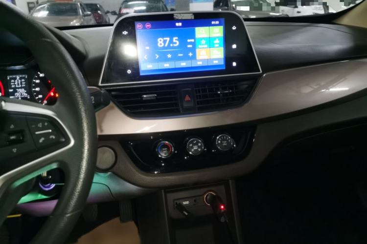 Used Baojun 310W 2017 1.5L Manual Fashion Edition China VI