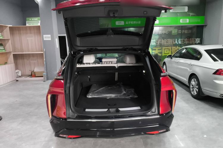 Used Cadillac LYRIQ 2022 Rear-Drive Long-Range Luxury Edition