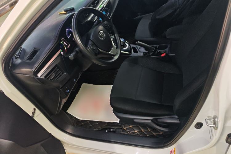 Used Toyota Levin 2016 Dual-Engine 1.8H GS E-CVT Elite Model with Sunroof
