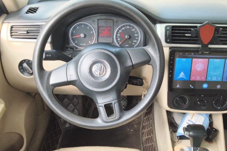 Used Volkswagen Bora 2011 1.6L Automatic Fashion Edition