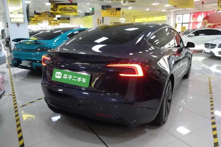 Used Tesla Model 3 2023 Rear-Wheel-Drive Version
