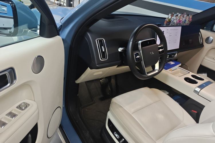 Used Li Auto L8 2023 Pro Model Driver Seat