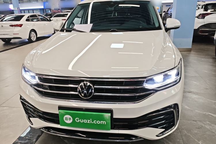 Used Volkswagen Tiguan L 2023 330TSI Automatic Two-Wheel Drive R-Line Enjoyment Edition Front