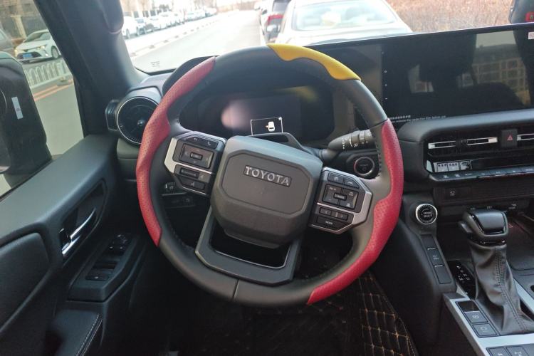 Used Toyota Prado 2024 2.4T All-Terrain TX Version 5 Seats Steering Wheel