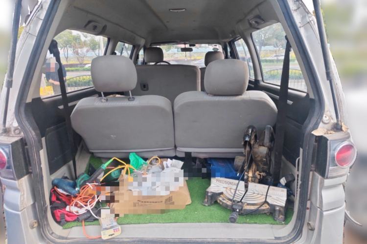 Used FORTHING Lingzhi 2016 M3L 1.6L 7-Seater Standard Model