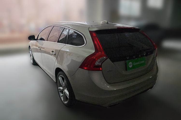 Used Volvo V60 2017 T5 Zhiya Edition China V Standard
