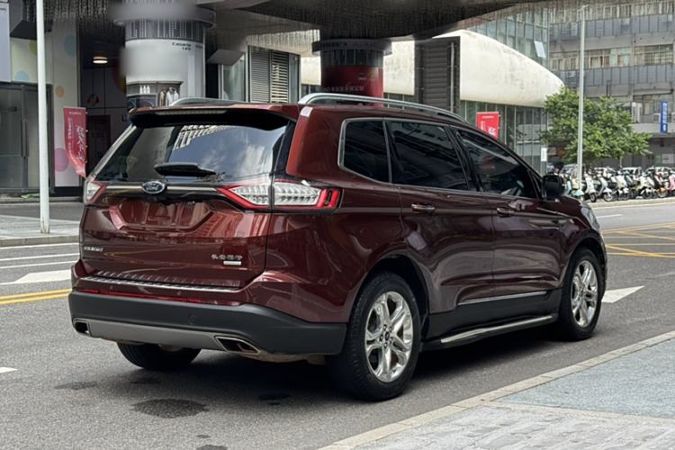 Used Ford Edge 2015 2.0T GTDi Two-Wheel-Drive High-Line Version