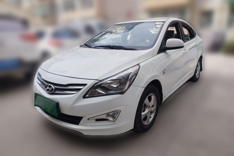 Used Hyundai Verna (older generation) 2016 1.4L Manual Smart GLS Trim
