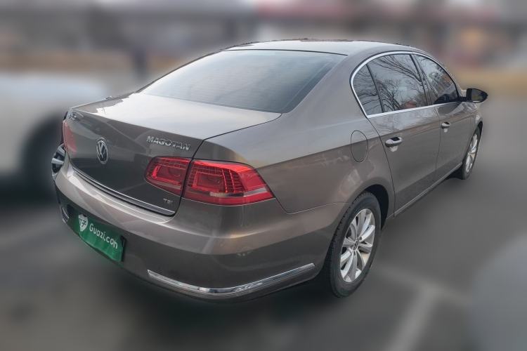 Used Volkswagen Magotan 2015 2.0 TSI Luxury Model
