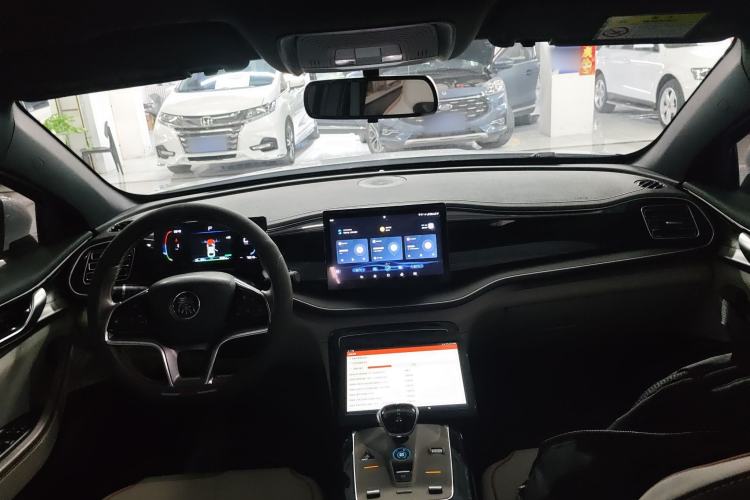 Used BYD Qin PLUS 2023 Champion Edition EV 420KM Leading Model