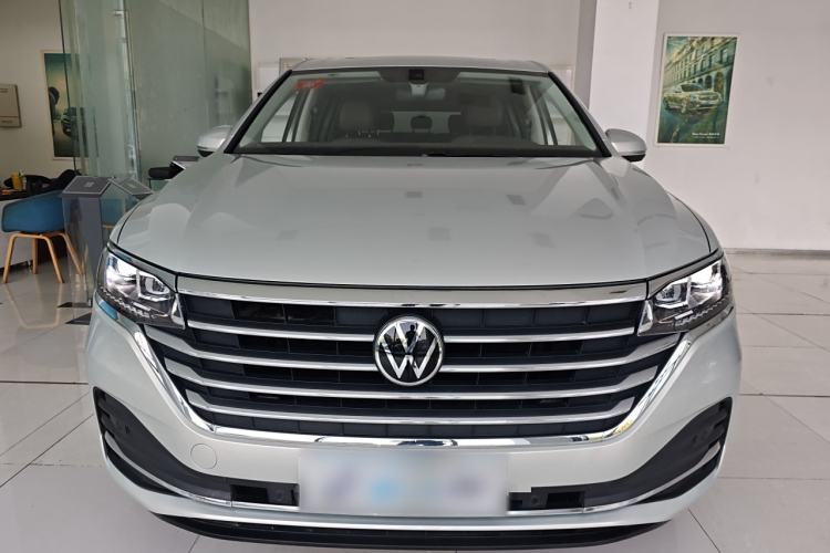 Used Volkswagen Viloran 2024 330TSI Luxury Edition
