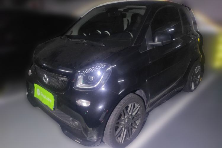 Used smart fortwo 2015 1.0L 52 kW hardtop Dynamic version