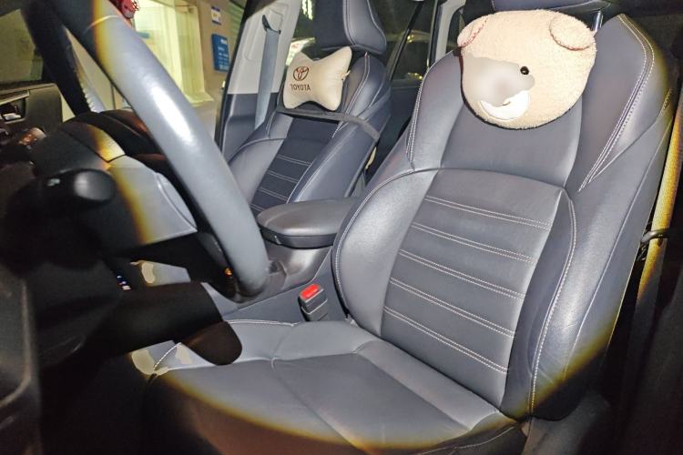 Used Toyota Wildlander 2021 Dual-Engine 2.5L E-CVT Two-Wheel Drive Luxury Edition Left Front Seat