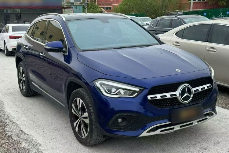 Used Mercedes-Benz GLA 2020 GLA 200 Exterior 2