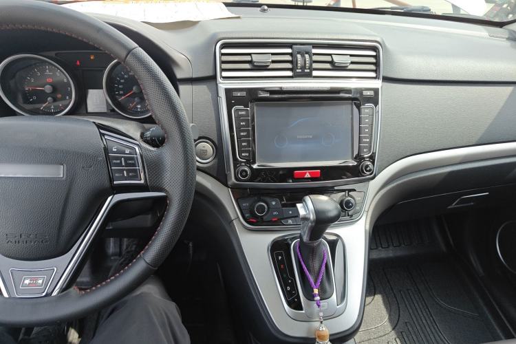 Used Haval H6 2017 Red-Label Sport Edition 1.5T Automatic Two-Wheel Drive Luxury Model
