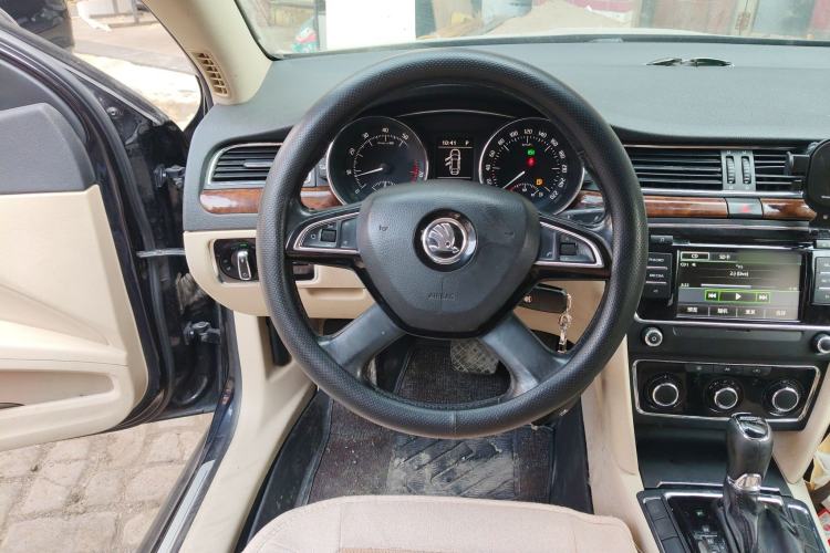 Used Skoda Superb 2013 1.8TSI Automatic MingShi Edition