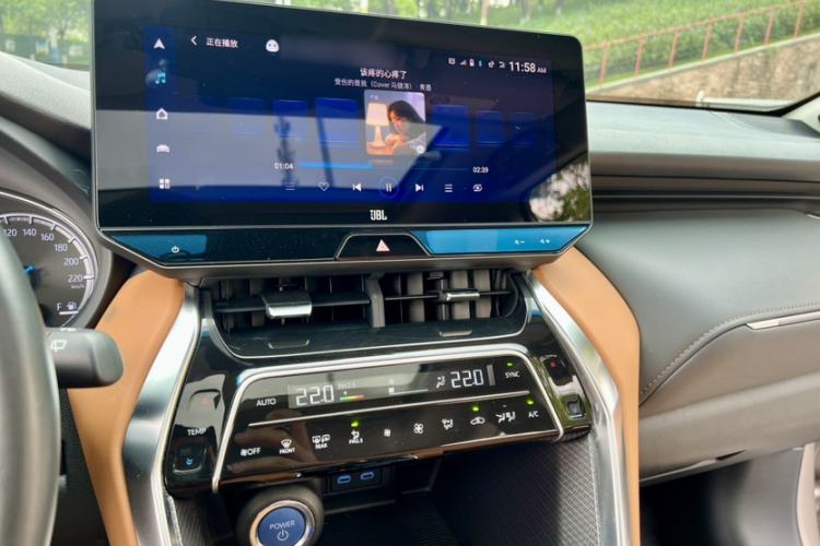 Used Toyota Venza 2022 Dual-Engine 2.5L CVT Two-Wheel Drive Prestige Edition Interior 15