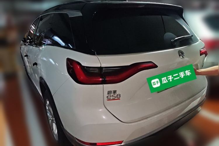 Used Nio ES8 2022 75 kWh Six-Seater Version Rear Left 45 Deg
