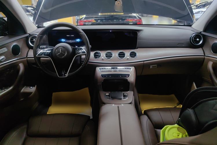 Used Mercedes-Benz E-Class 2022 E 260 L 4MATIC
