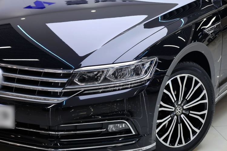 Used Volkswagen Phideon 2019 380TSI Two-Wheel Drive Business Edition China VI Standard