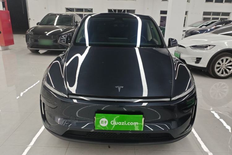 Used Tesla Model Y 2025 Long-Range All-Wheel Drive First Edition