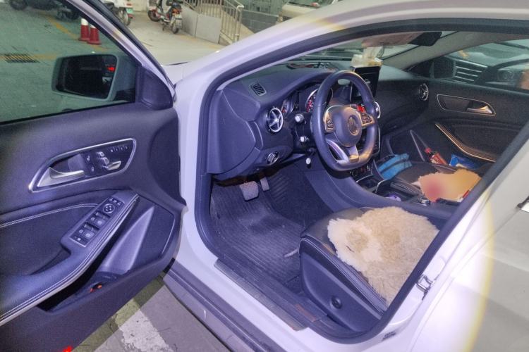 Used Mercedes-Benz GLA 2019 GLA 200 Fashion Model Driver Seat