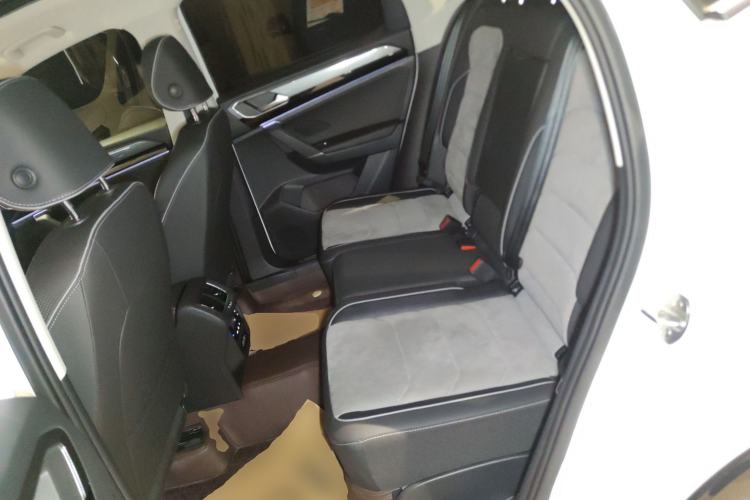 Used Volkswagen Tayron X 2020 330TSI Two-Wheel Drive Luxury Smart Connectivity Version Left Rear Seat